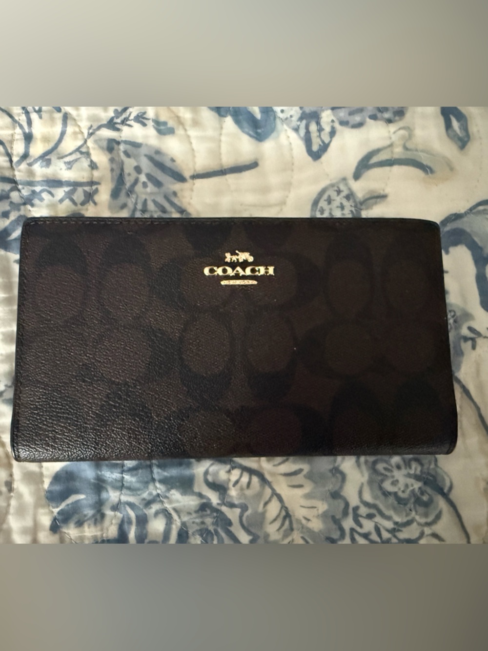 Coach signature canvas logo long wallet with gold hardware